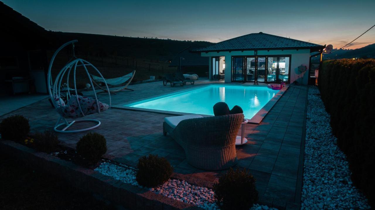 Villa De Luxe Bihać Zewnętrze zdjęcie
